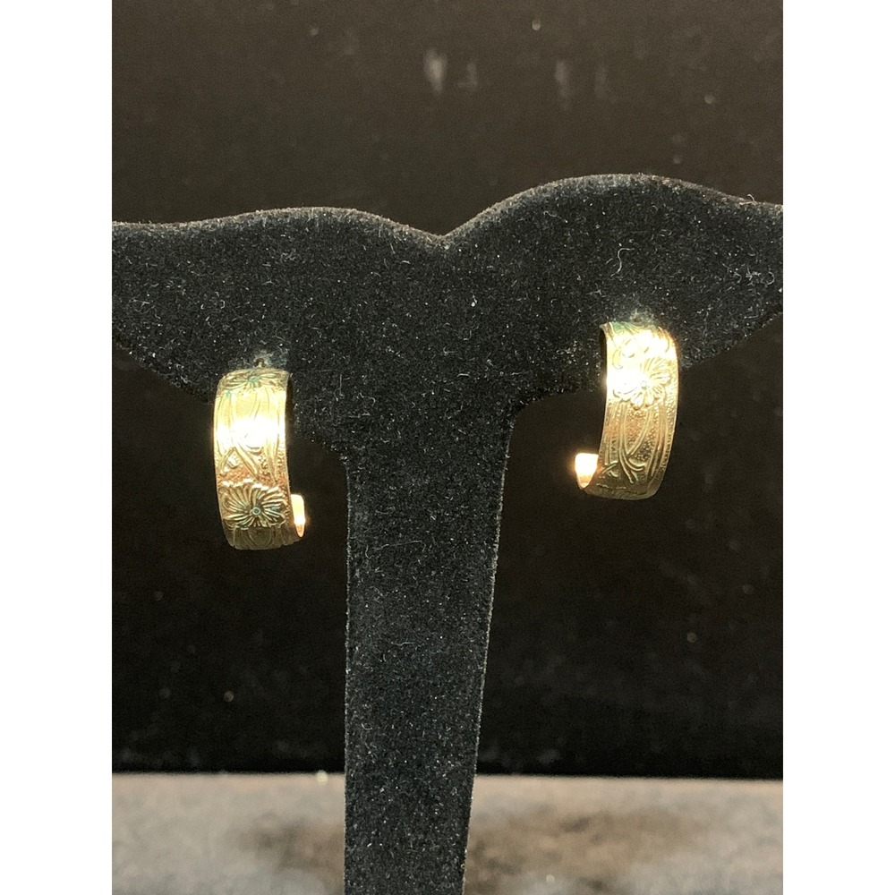 Ricky Ortiz Floral Engraved Gold Vermeil Sterling Silver J Hoop Earrings Vintage
